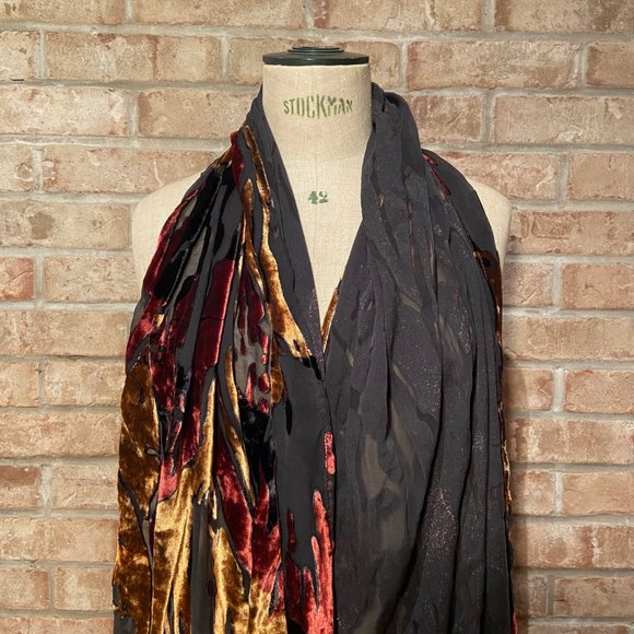 Cut Velvet Scarf - Picture 3 of 6